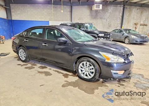 2015 Nissan Altima 2.5 from USA, damaged, VIN 1N4AL3AP7FN883041